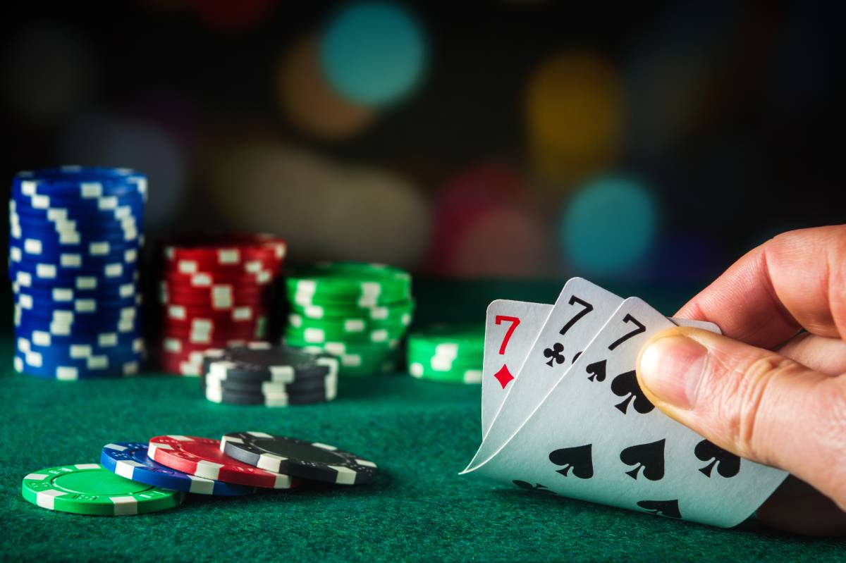 All in poker: Chiến thuật, thời điểm và cách áp dụng hiệu quả All in poker: Chiến thuật, thời điểm và cách áp dụng hiệu quả